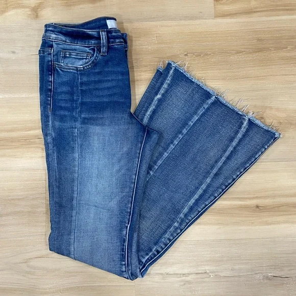 Buckle Bridge By GLY Mid Rise Super Flare Jeans in Blue Denim Frayed Hem Size 29 - Picture 9 of 13